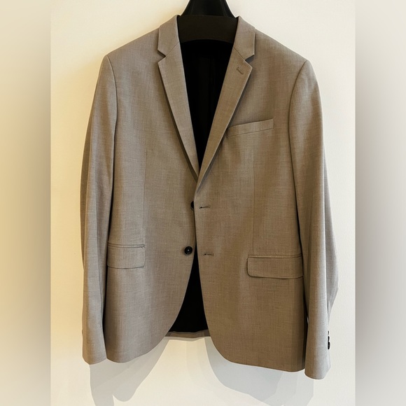 Mango Man Suit ( worn once) - Picture 1 of 6
